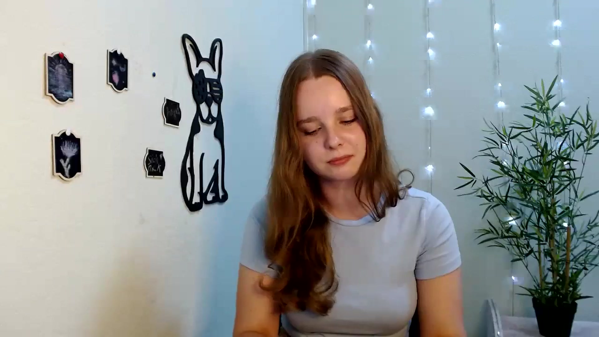 Gallery image thumbnail from Cold_Moon's myfreecams stream on, 08/21/2023, 13:02 image 2 of 20