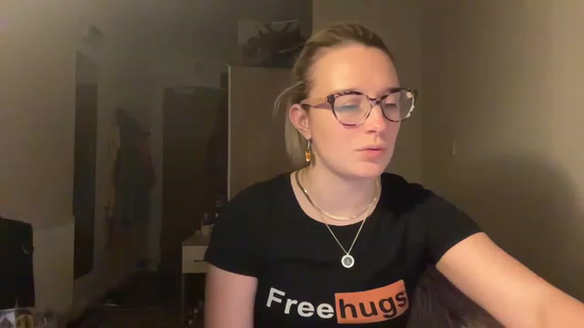 Gallery image thumbnail from CollegeRosiee's myfreecams stream on, 11/20/2022, 23:06 image 16 of 20