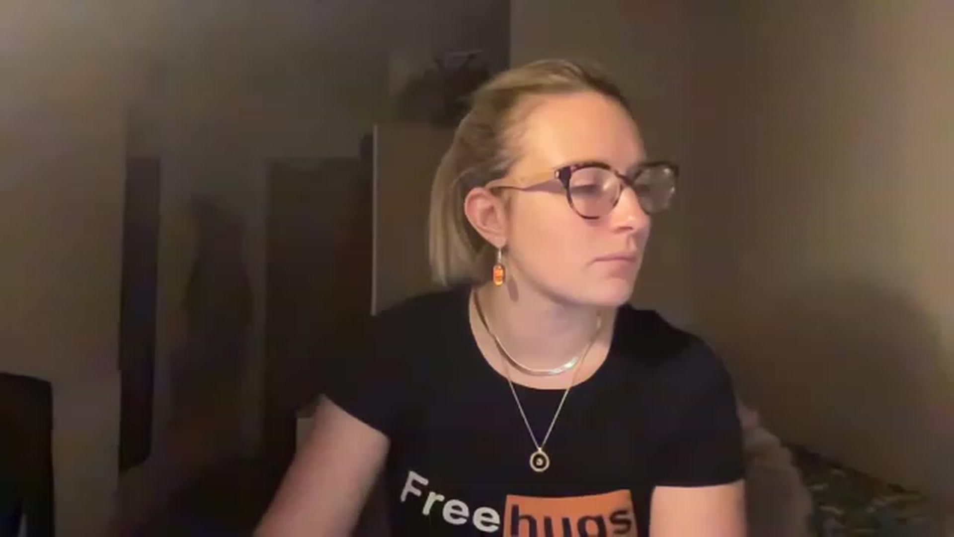 Gallery image thumbnail from CollegeRosiee's myfreecams stream on, 11/20/2022, 23:06 image 5 of 20