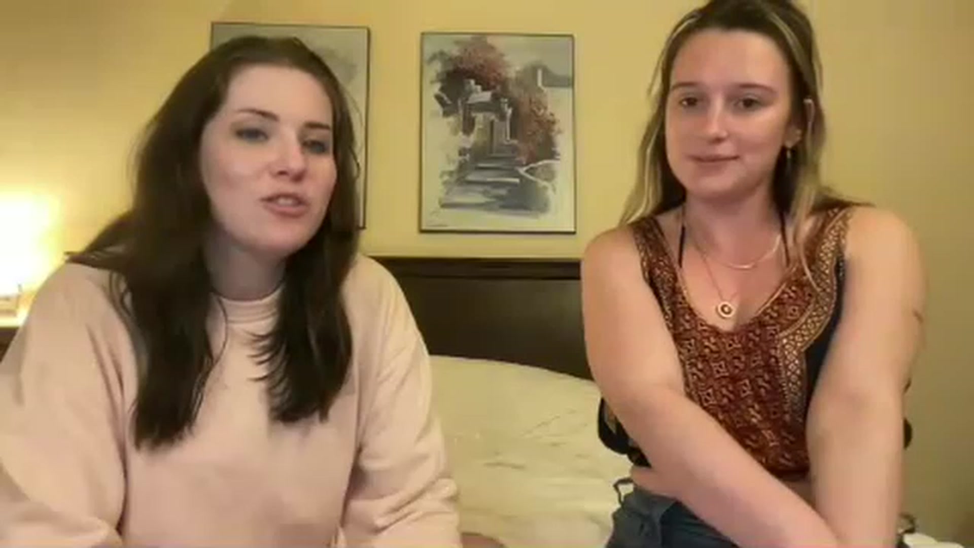Gallery image thumbnail from CollegeRosiee's myfreecams stream on, 04/17/2023, 20:12 image 10 of 20