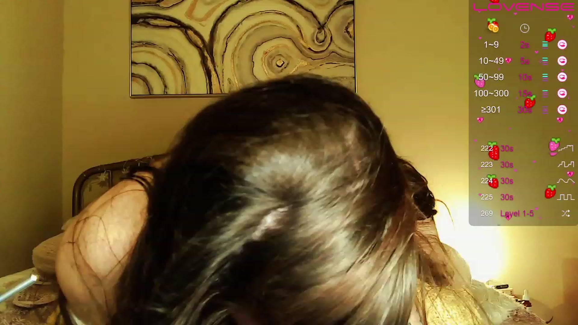 Gallery image thumbnail from ComradeMimi's myfreecams stream on, 12/25/2022, 10:26 image 1 of 20