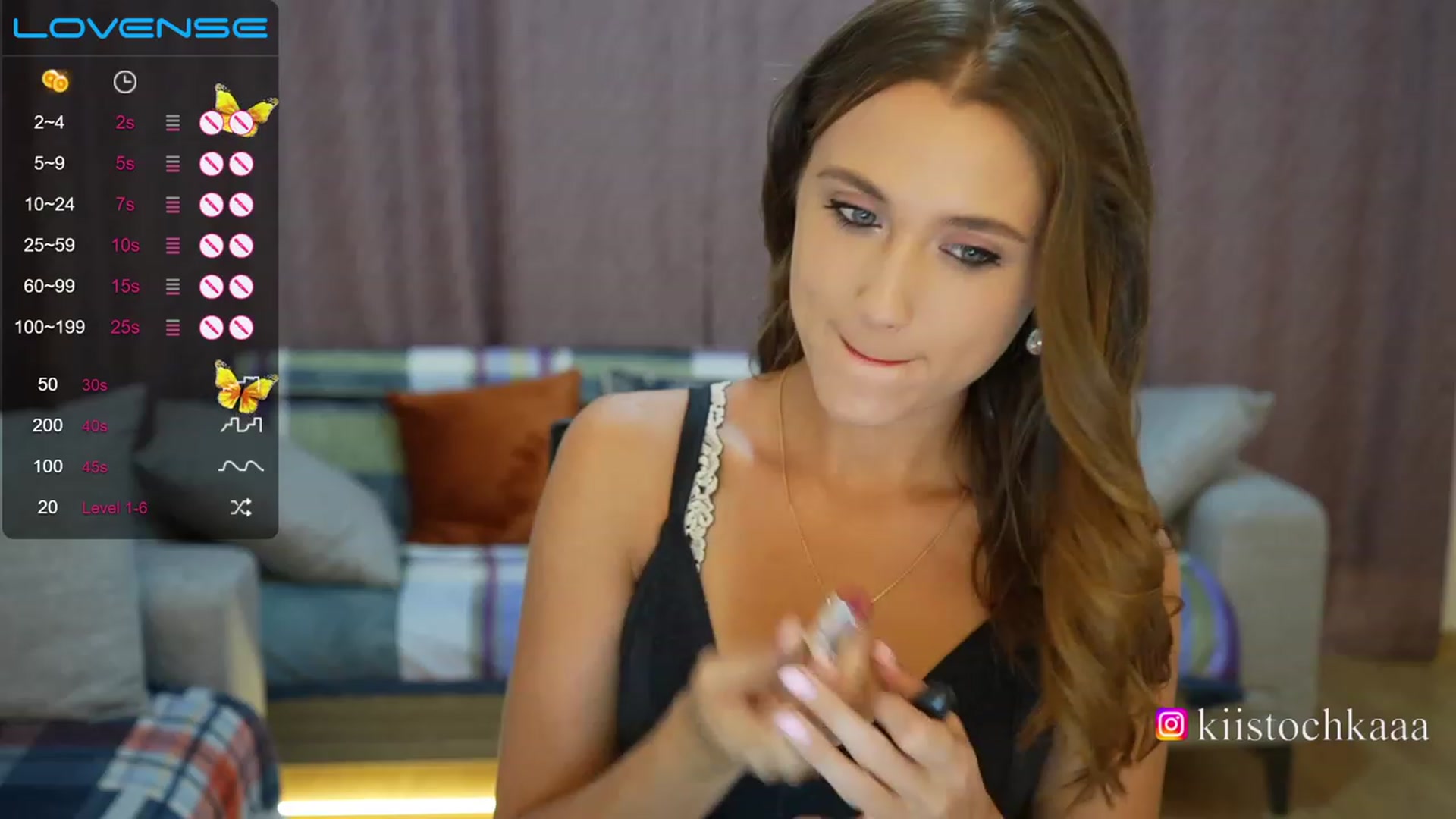 Gallery image thumbnail from Constanciia's myfreecams stream on, 11/17/2022, 19:39 image 3 of 20