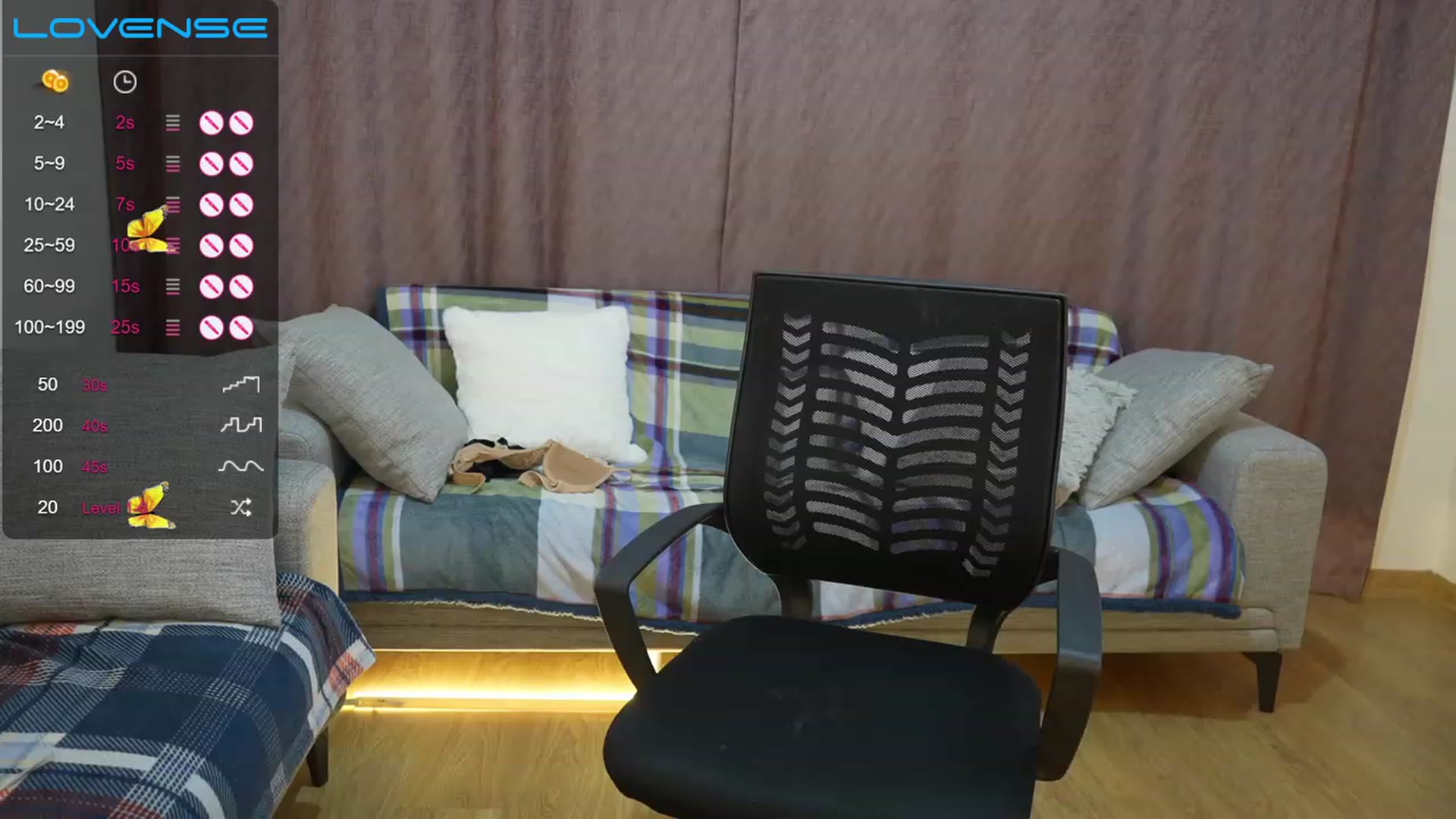 Gallery image thumbnail from Constanciia's myfreecams stream on, 11/18/2022, 18:47 image 16 of 20