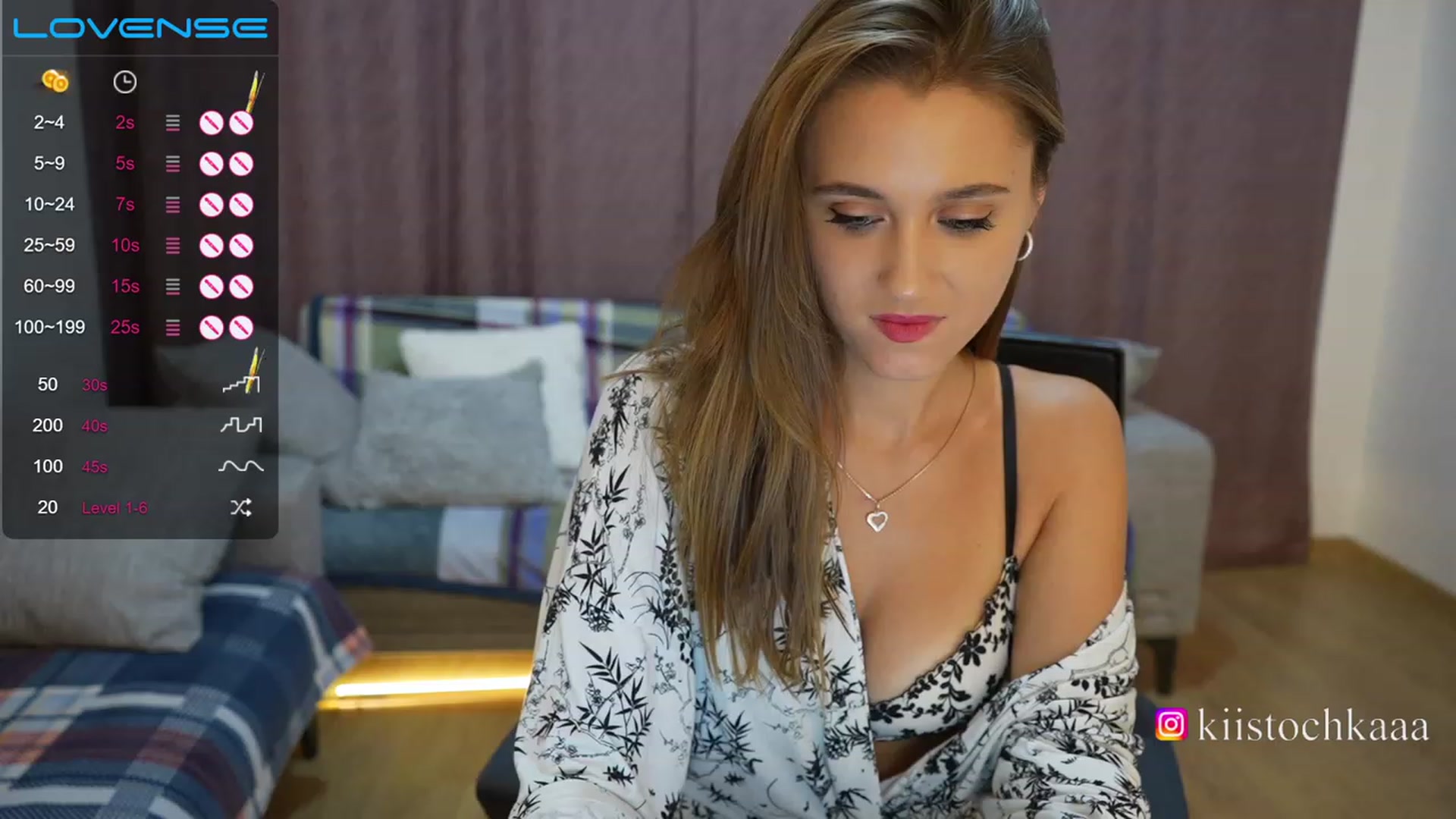 Gallery image thumbnail from Constanciia's myfreecams stream on, 11/22/2022, 21:57 image 17 of 20