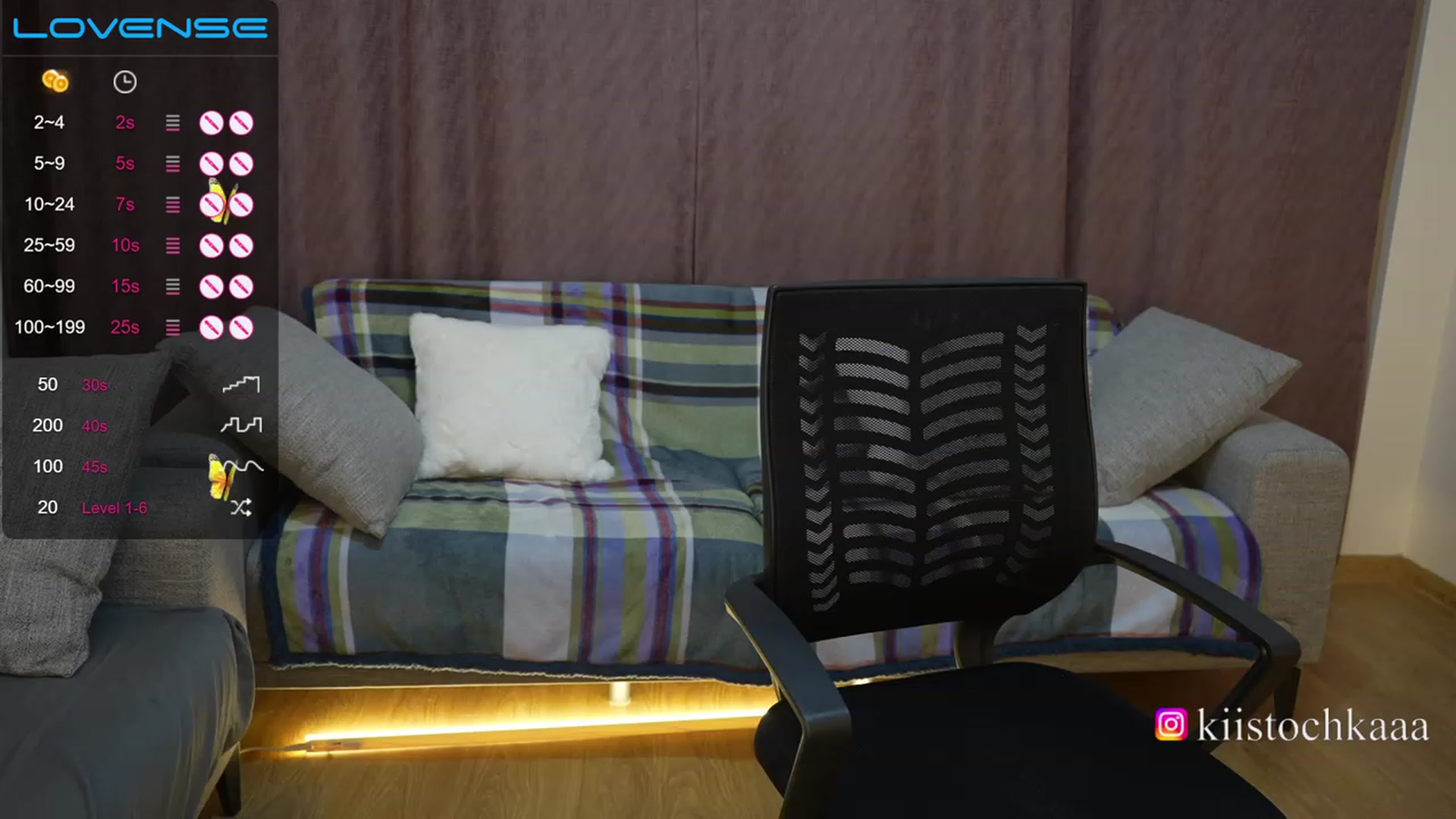Gallery image thumbnail from Constanciia's myfreecams stream on, 11/23/2022, 20:28 image 11 of 20