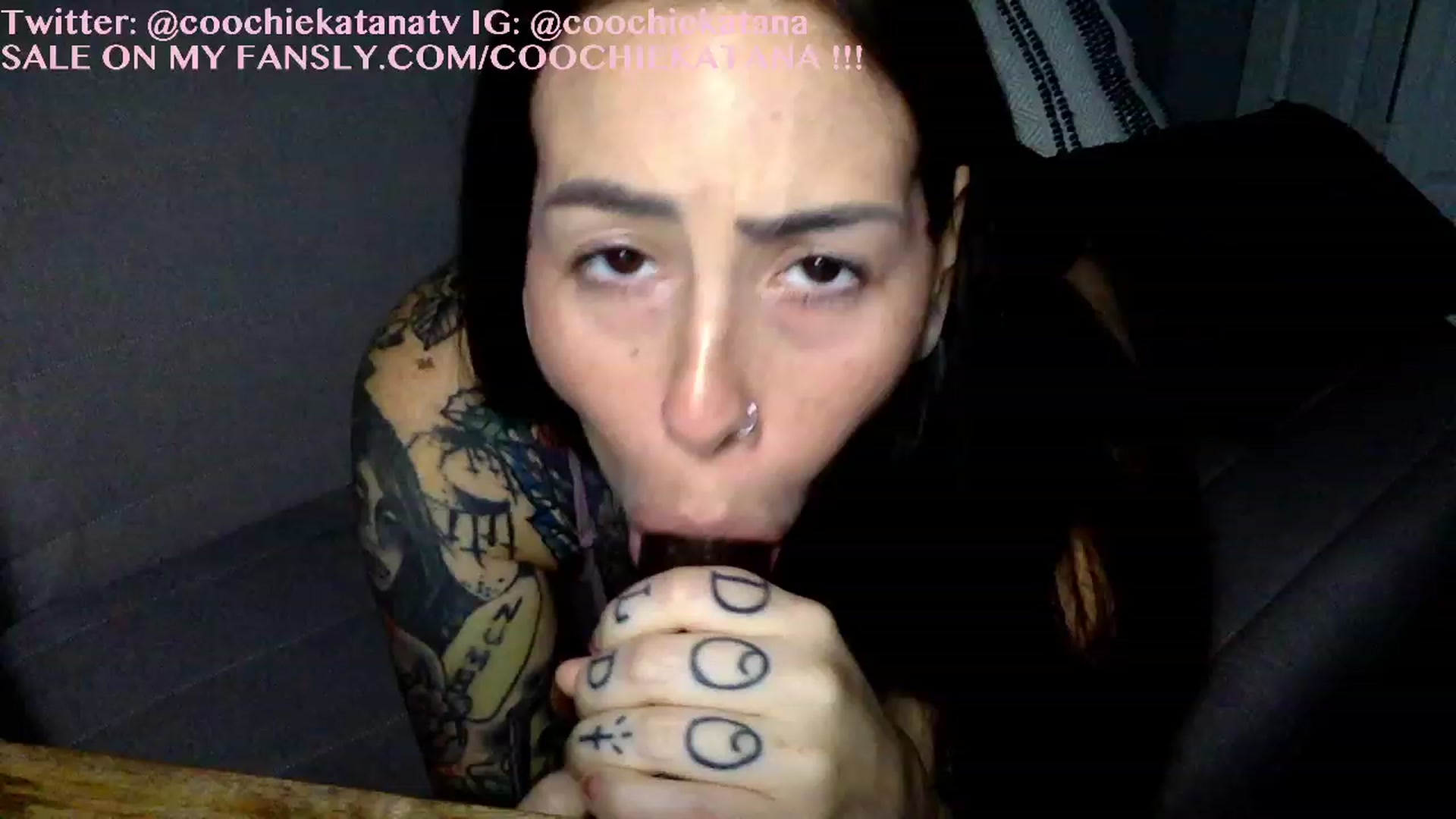 Gallery image thumbnail from CoochieKatana's myfreecams stream on, 06/03/2023, 23:24 image 18 of 20