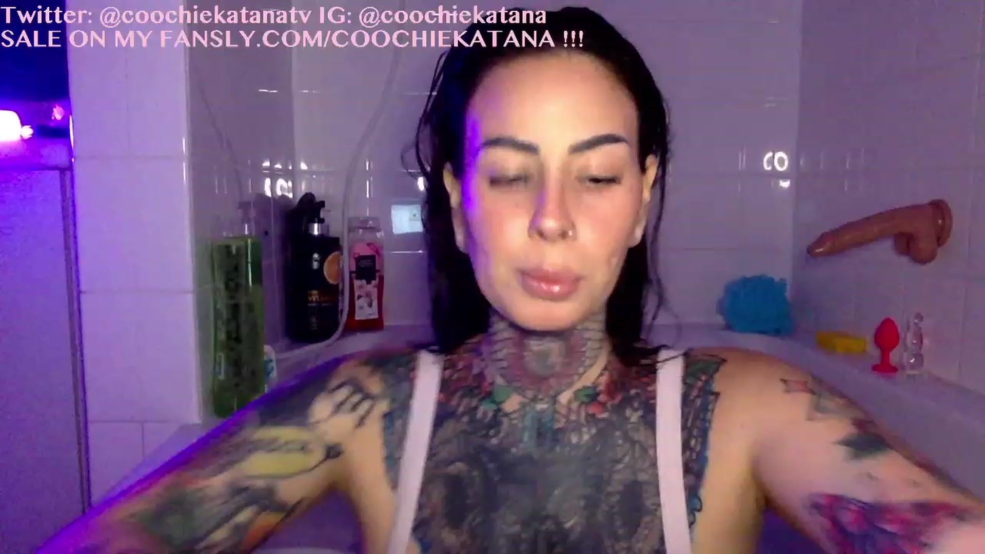 Gallery image thumbnail from CoochieKatana's myfreecams stream on, 06/05/2023, 02:50 image 10 of 20