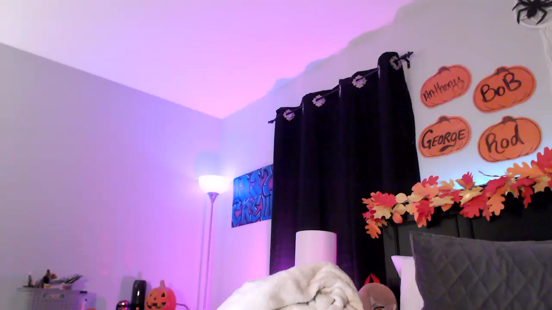 Gallery image thumbnail from CookieCapone's myfreecams stream on, 10/31/2023, 05:37 image 8 of 20