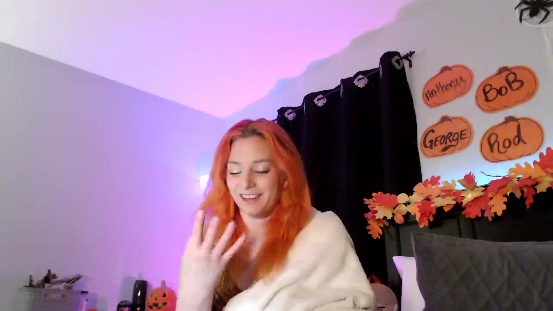 Gallery image thumbnail from CookieCapone's myfreecams stream on, 10/31/2023, 05:37 image 17 of 20
