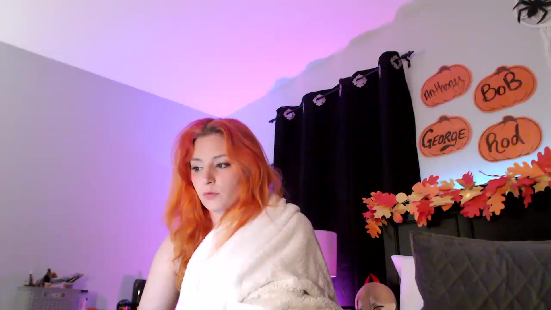 Gallery image thumbnail from CookieCapone's myfreecams stream on, 10/31/2023, 05:37 image 9 of 20