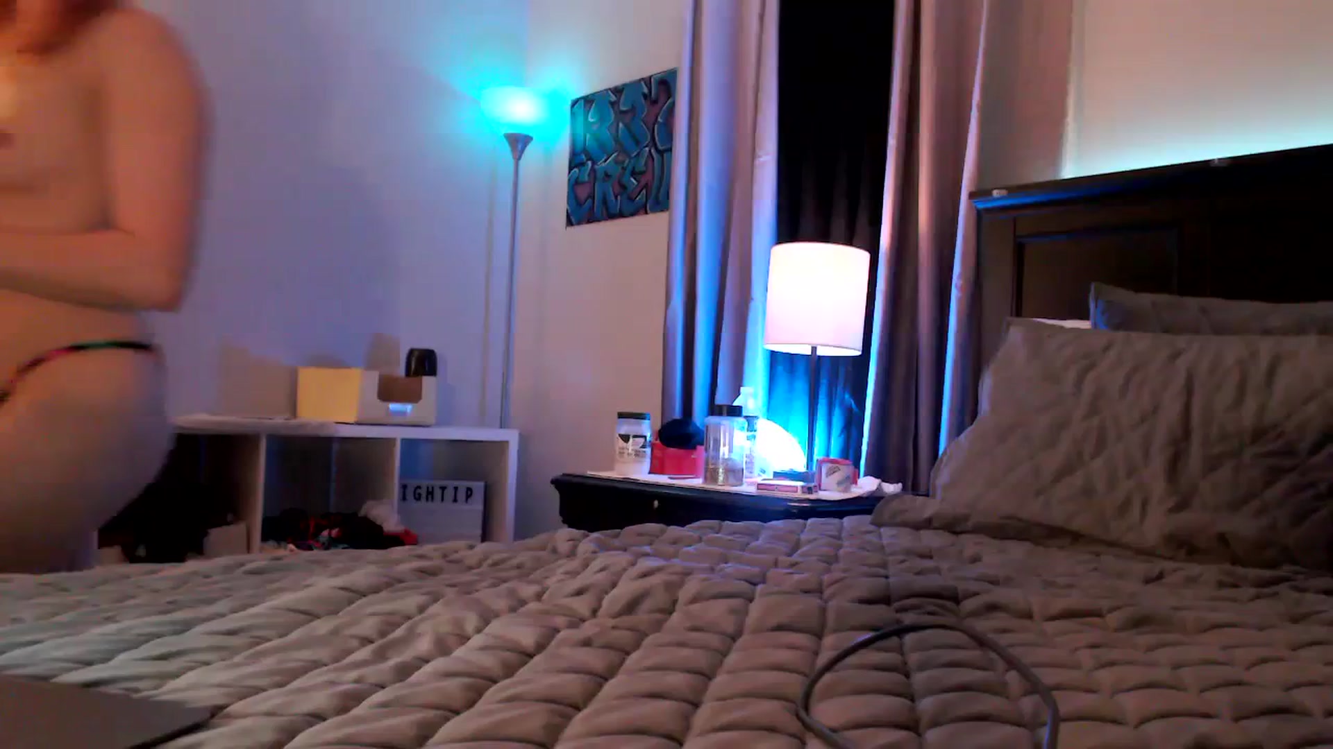 Gallery image thumbnail from CookieCapone's myfreecams stream on, 12/01/2023, 07:17 image 16 of 20
