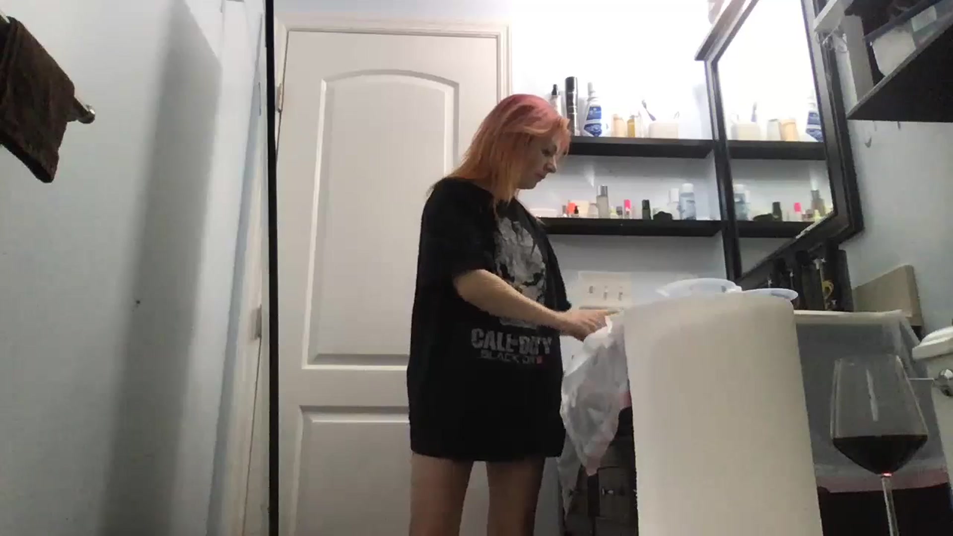 Gallery image thumbnail from CookieCapone's myfreecams stream on, 12/13/2023, 07:29 image 2 of 20