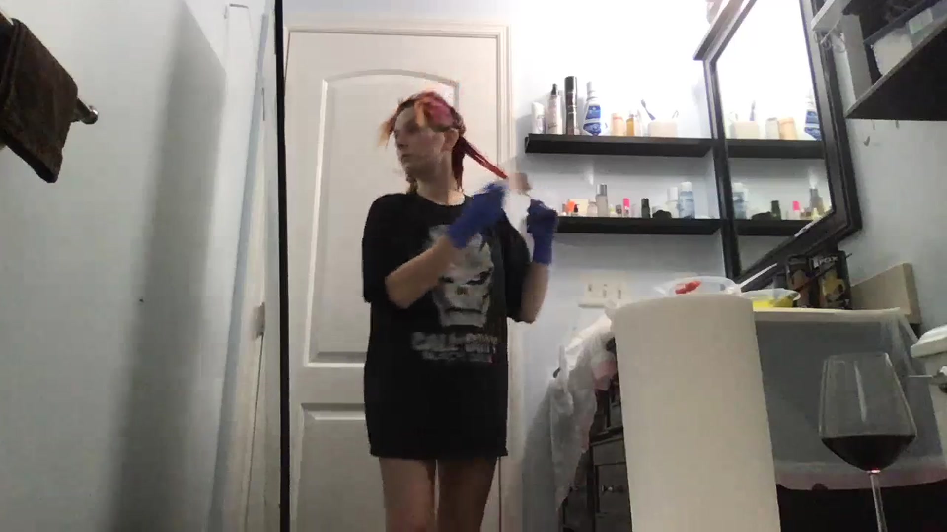 Gallery image thumbnail from CookieCapone's myfreecams stream on, 12/13/2023, 07:29 image 15 of 20