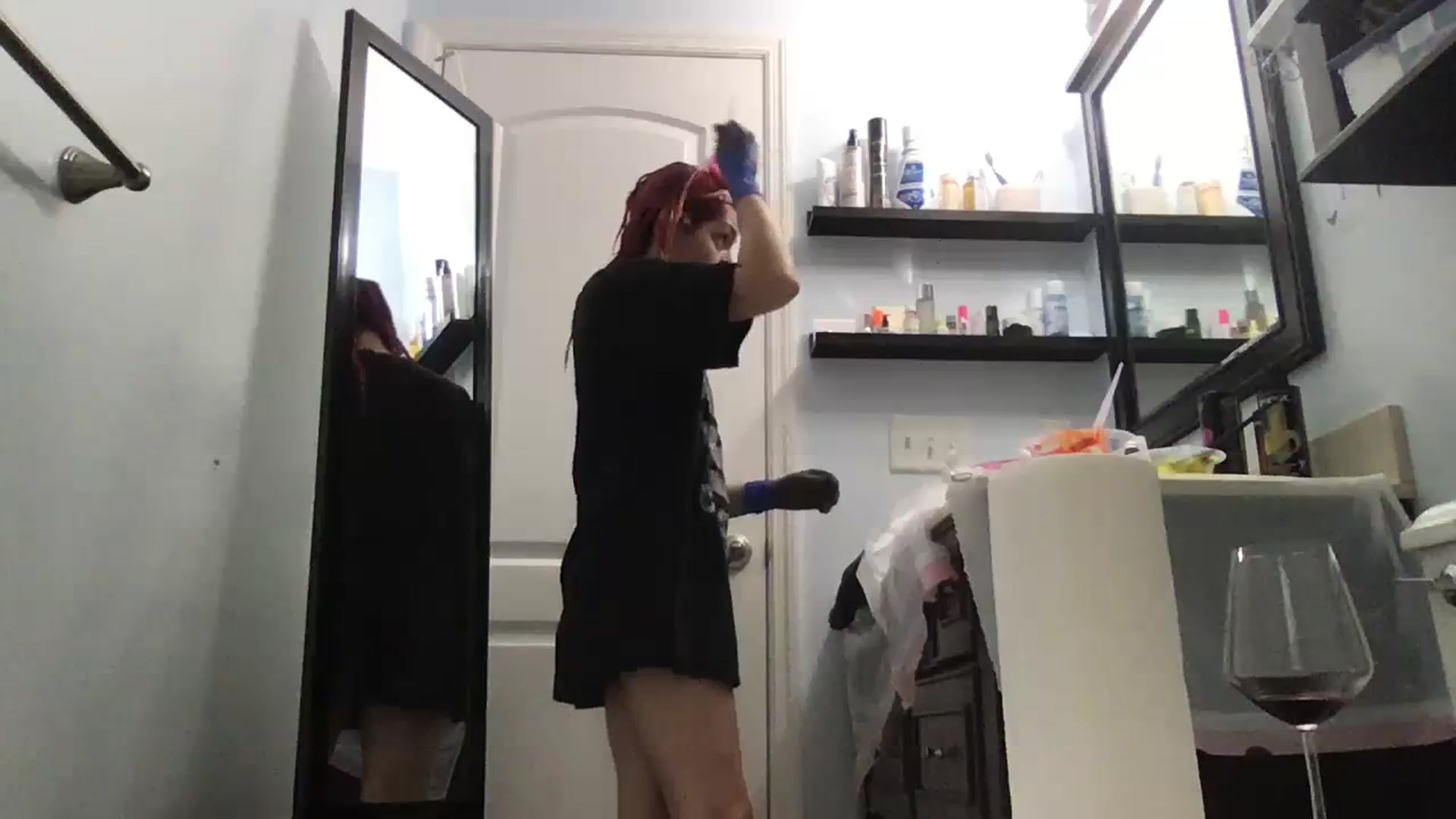 Gallery image thumbnail from CookieCapone's myfreecams stream on, 12/13/2023, 08:43 image 14 of 20
