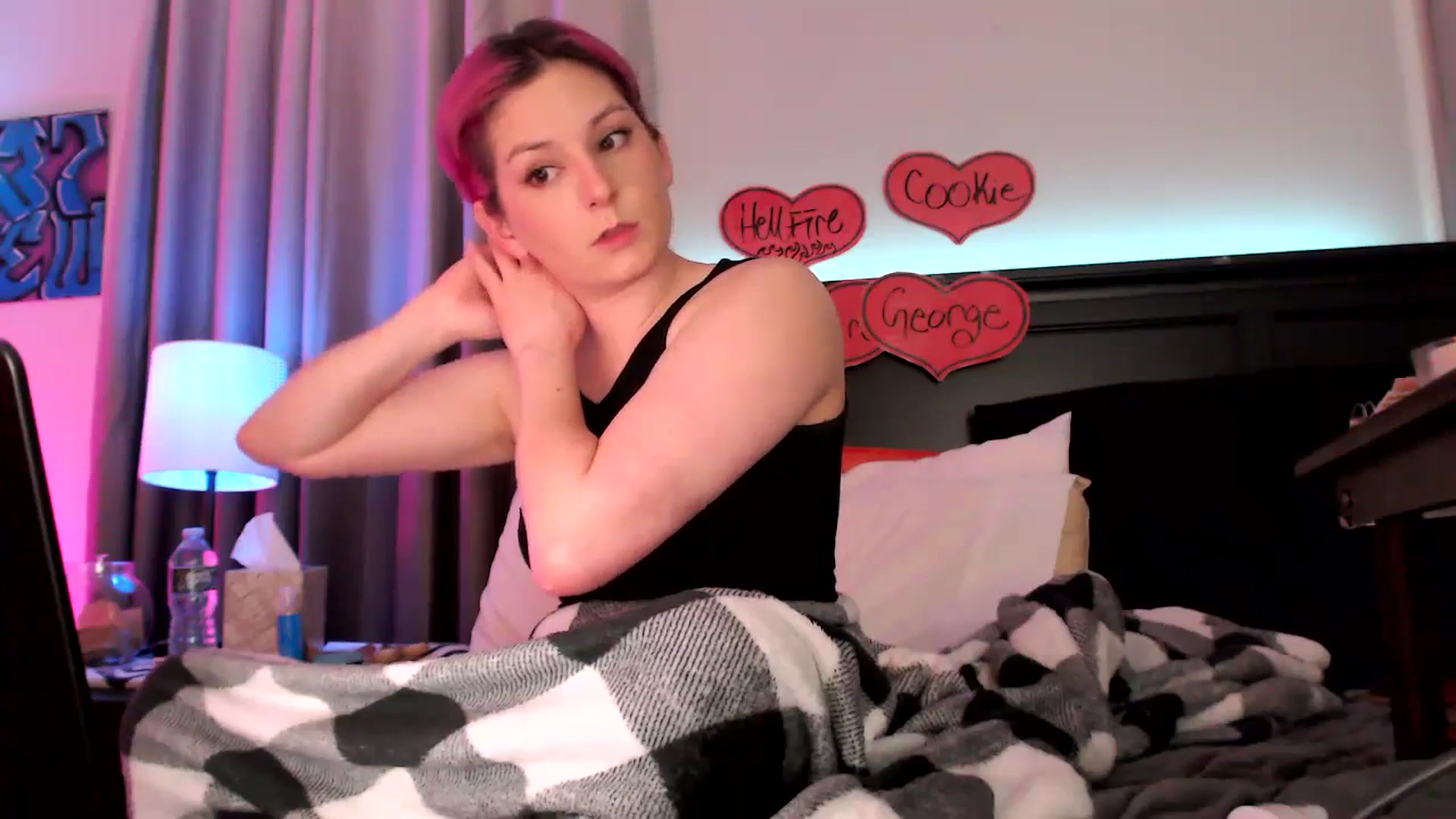 Gallery image thumbnail from CookieCapone's myfreecams stream on, 02/20/2026, 07:05 image 9 of 20