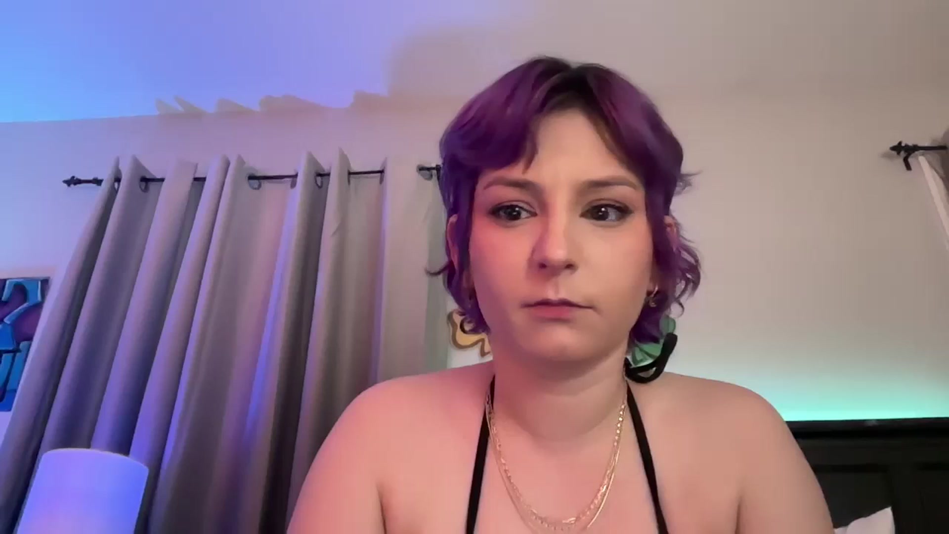 Gallery image thumbnail from CookieCapone's myfreecams stream on, 03/21/2026, 06:46 image 6 of 20