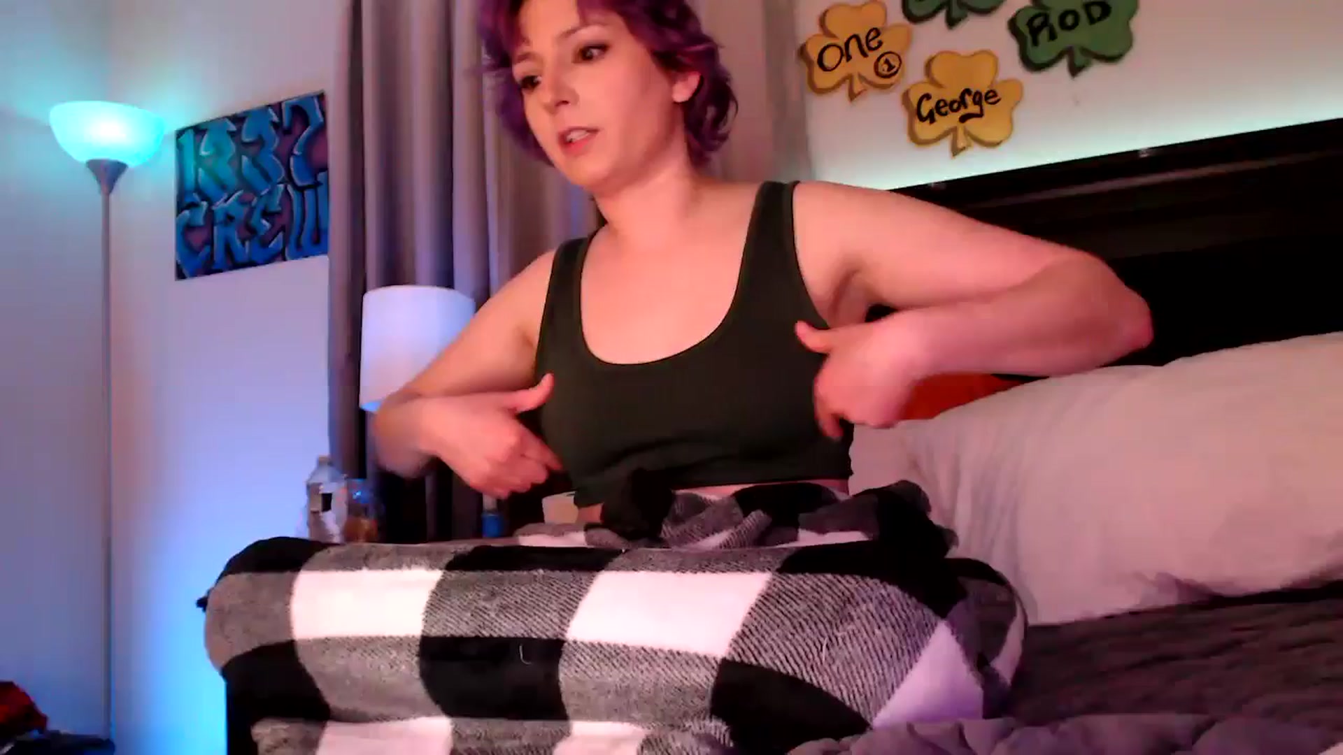 Gallery image thumbnail from CookieCapone's myfreecams stream on, 03/24/2026, 06:37 image 17 of 20