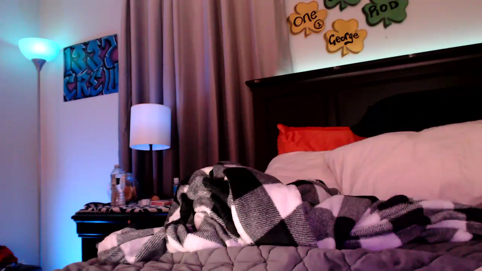 Gallery image thumbnail from CookieCapone's myfreecams stream on, 03/24/2026, 06:37 image 19 of 20