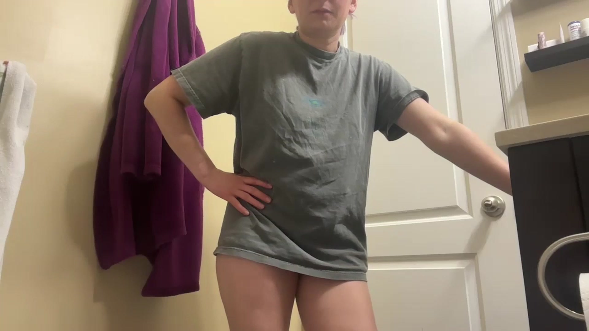 Gallery image thumbnail from CookieCapone's myfreecams stream on, 03/28/2026, 05:43 image 3 of 20