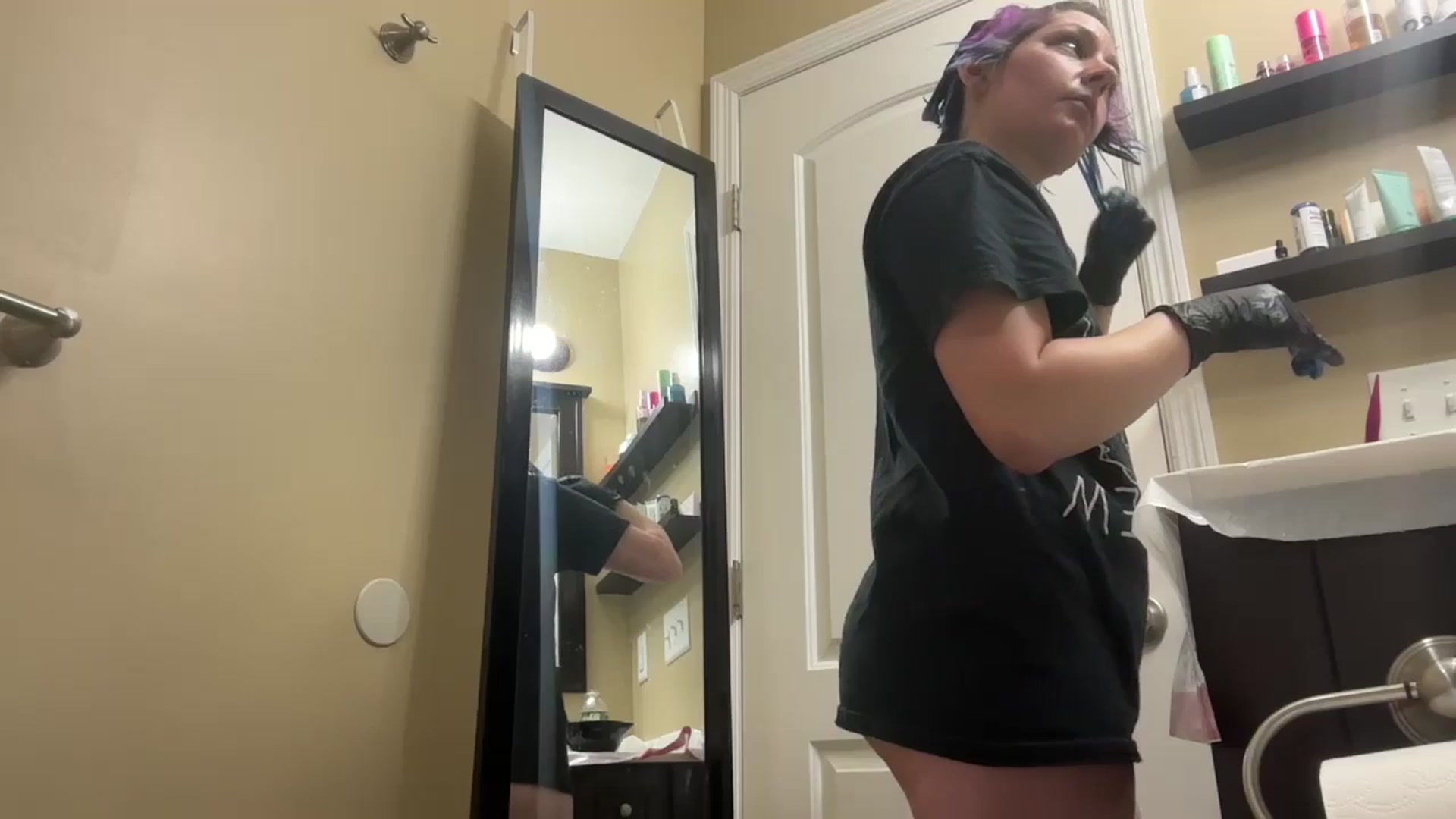 Gallery image thumbnail from CookieCapone's myfreecams stream on, 04/10/2026, 08:14 image 16 of 20