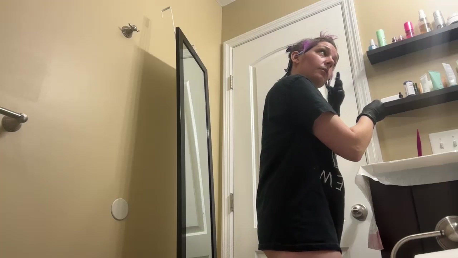 Gallery image thumbnail from CookieCapone's myfreecams stream on, 04/10/2026, 08:14 image 10 of 20