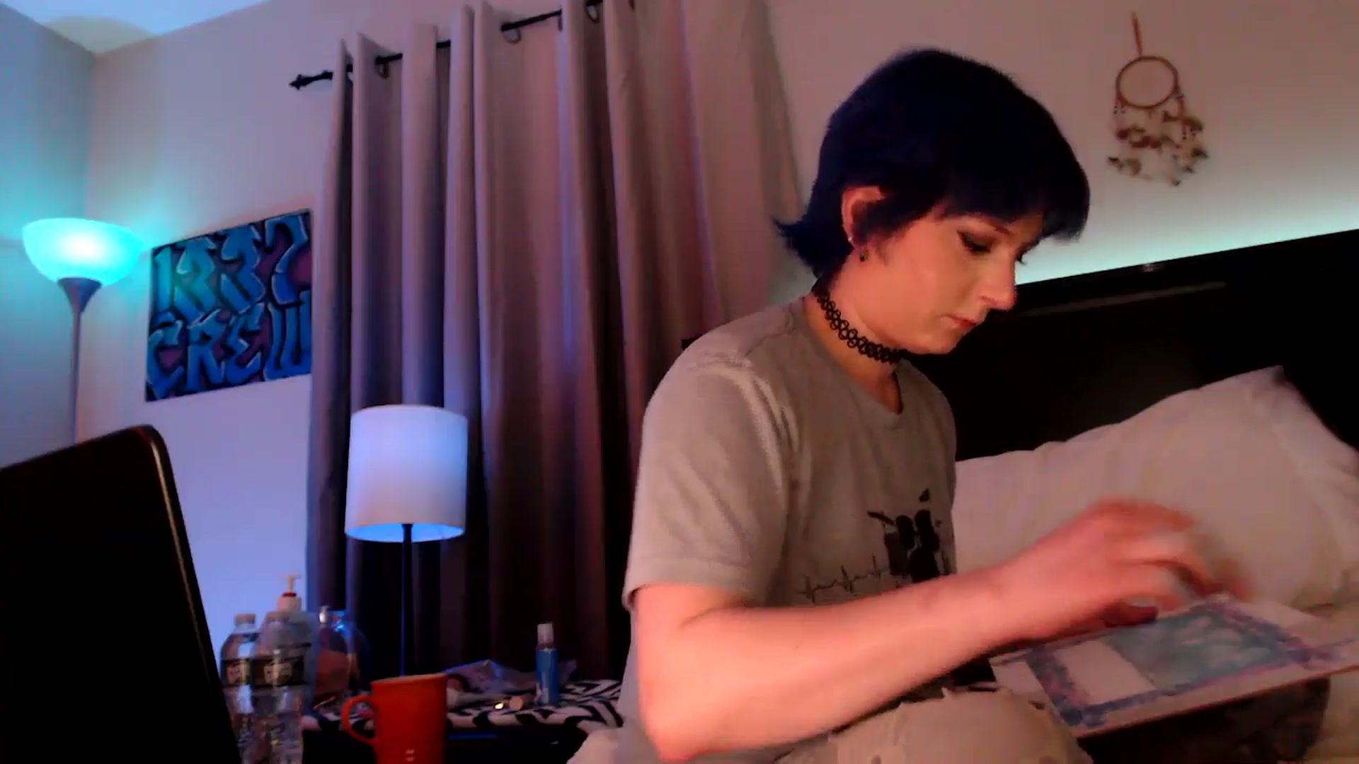 Gallery image thumbnail from CookieCapone's myfreecams stream on, 04/15/2026, 06:45 image 13 of 20