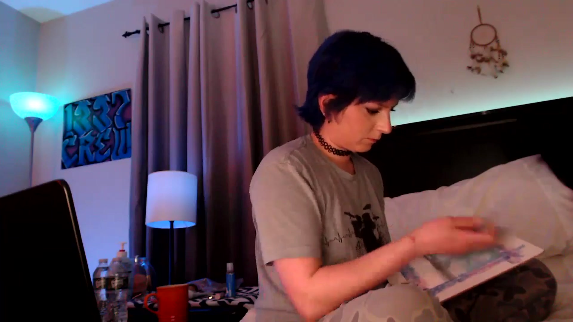 Gallery image thumbnail from CookieCapone's myfreecams stream on, 04/15/2026, 06:45 image 15 of 20