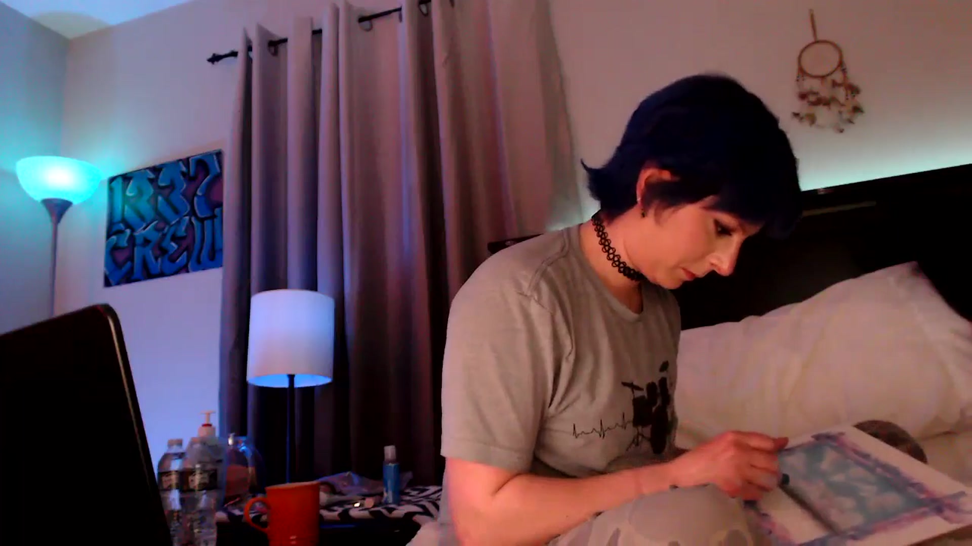 Gallery image thumbnail from CookieCapone's myfreecams stream on, 04/15/2026, 06:45 image 18 of 20
