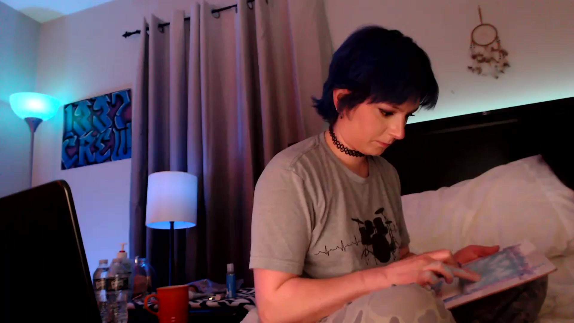Gallery image thumbnail from CookieCapone's myfreecams stream on, 04/15/2026, 06:45 image 16 of 20