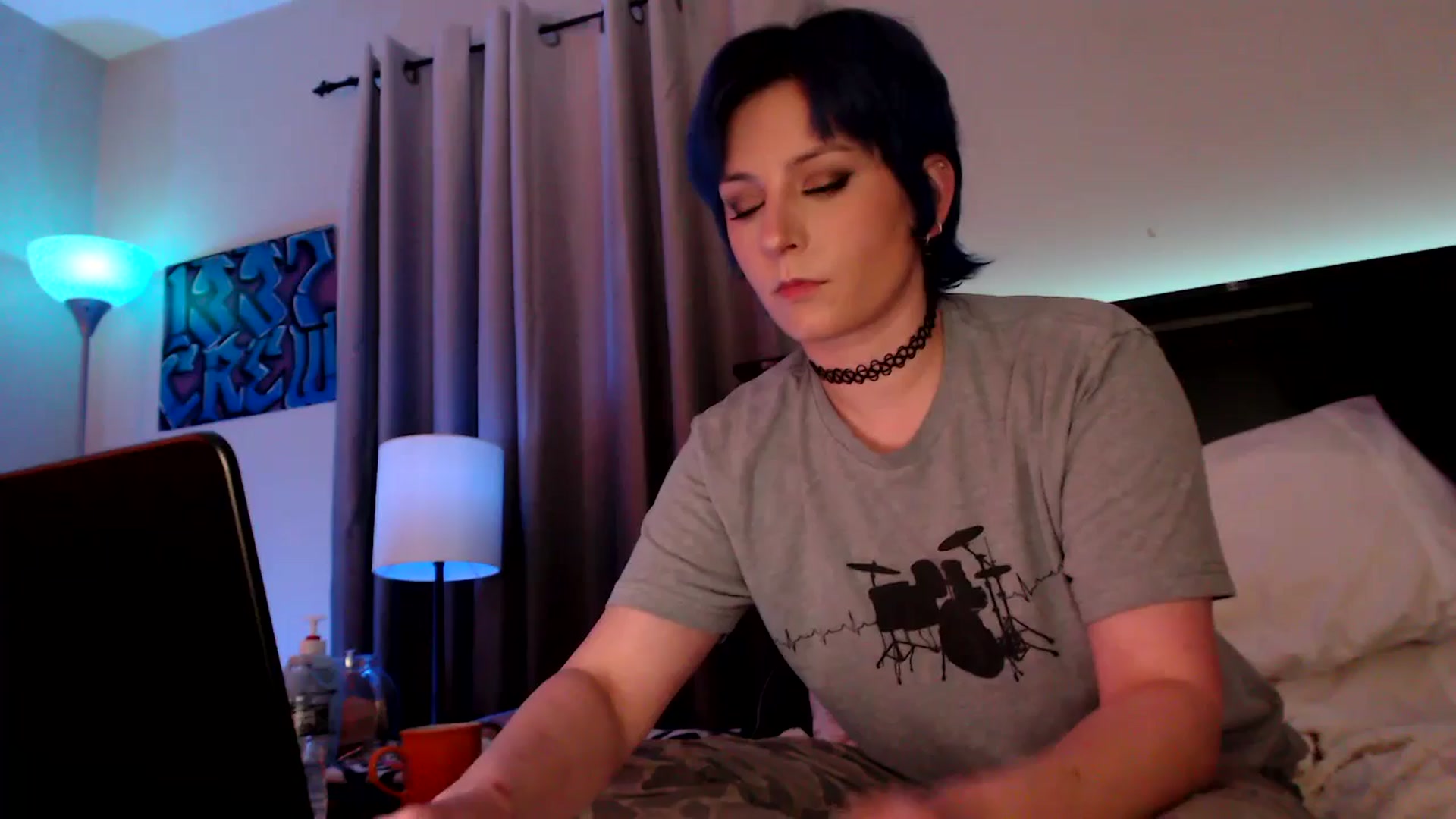 Gallery image thumbnail from CookieCapone's myfreecams stream on, 04/15/2026, 06:45 image 4 of 20