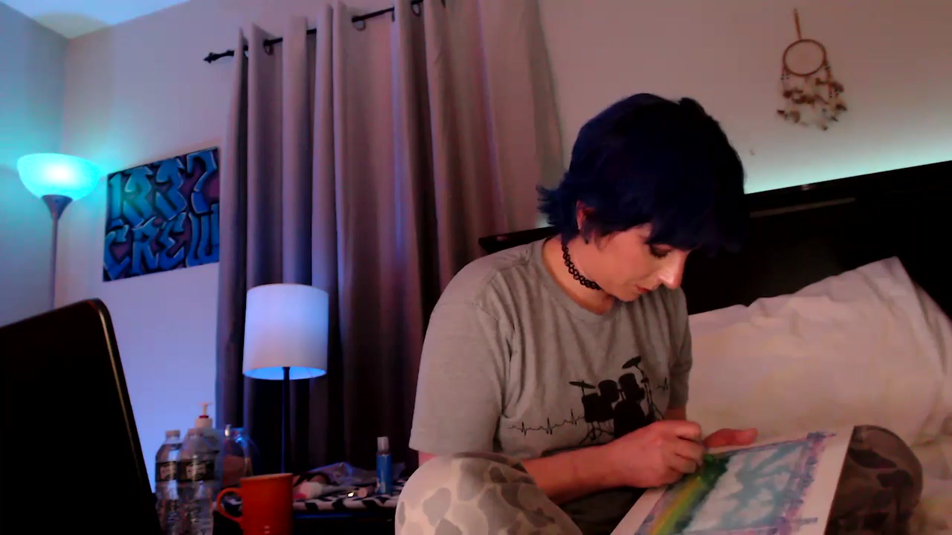 Gallery image thumbnail from CookieCapone's myfreecams stream on, 04/15/2026, 08:34 image 16 of 20