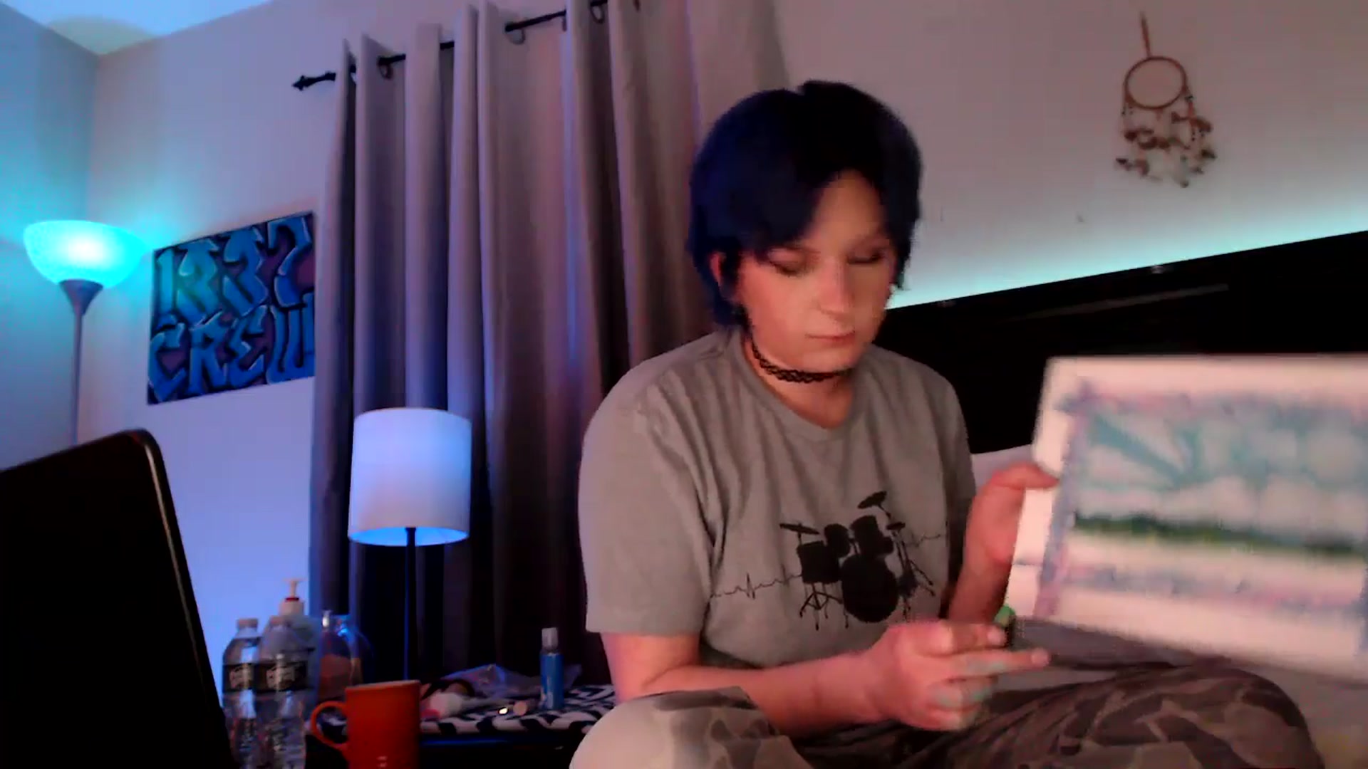 Gallery image thumbnail from CookieCapone's myfreecams stream on, 04/15/2026, 08:34 image 11 of 20