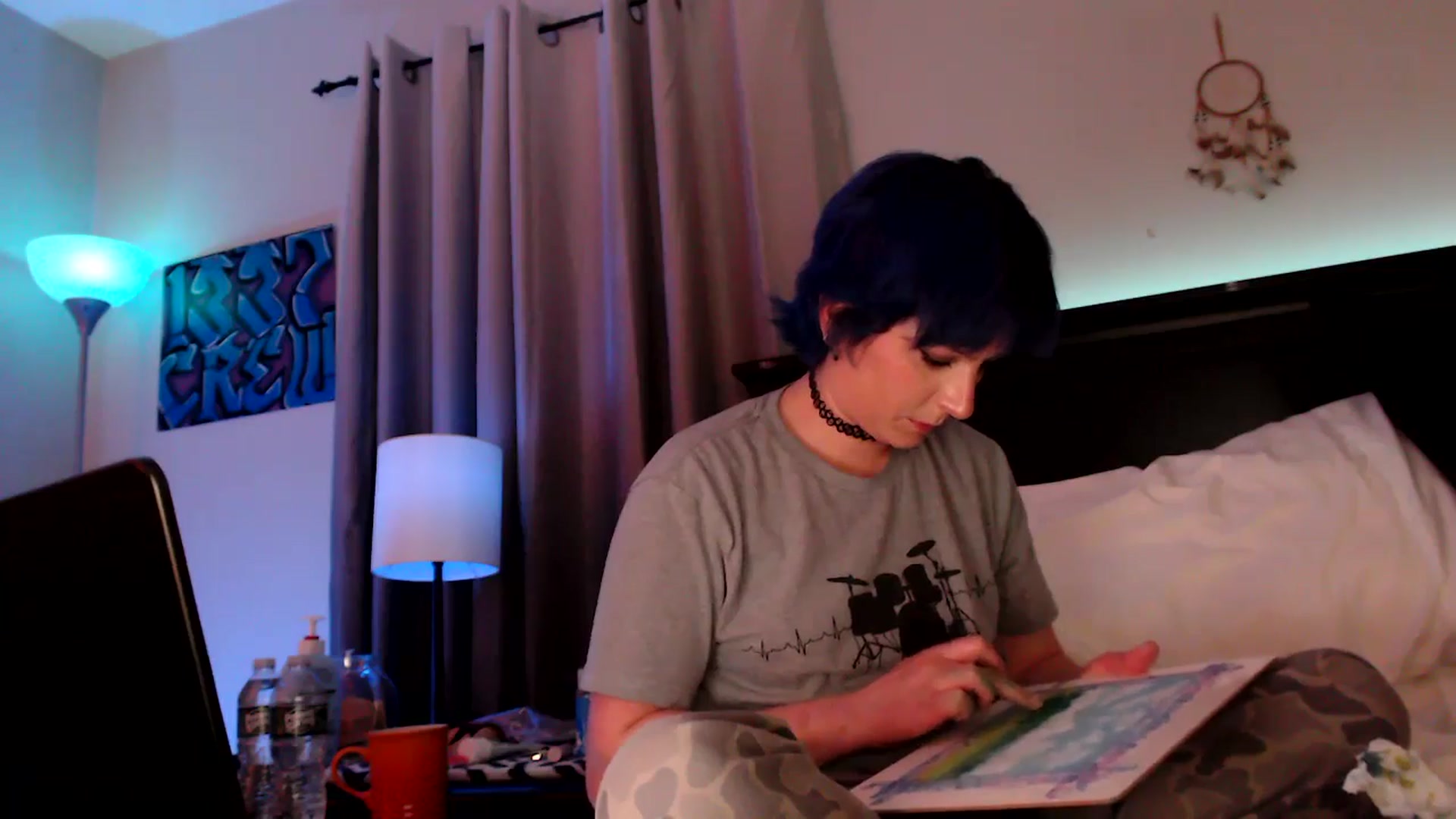 Gallery image thumbnail from CookieCapone's myfreecams stream on, 04/15/2026, 08:34 image 18 of 20
