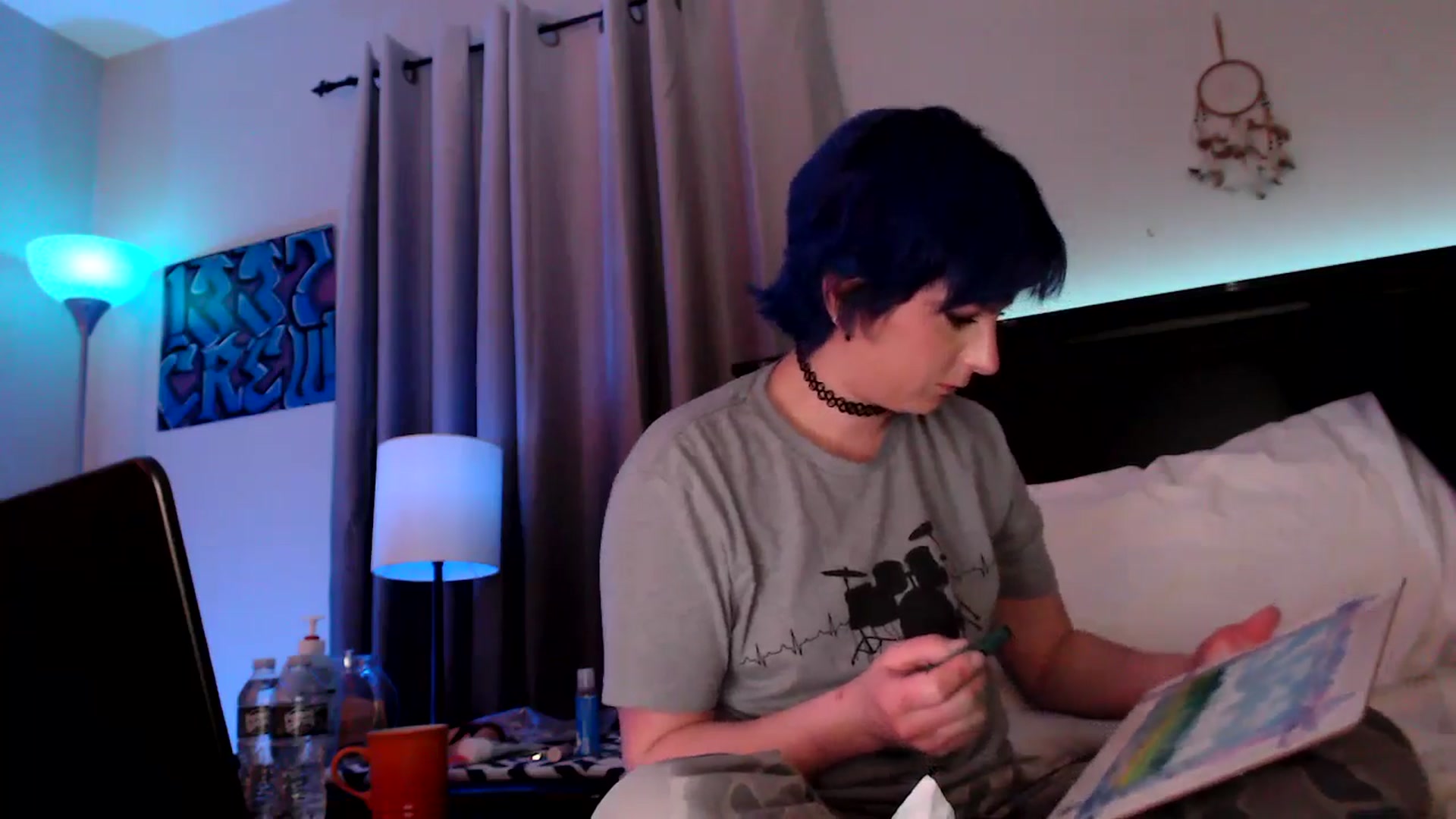 Gallery image thumbnail from CookieCapone's myfreecams stream on, 04/15/2026, 08:34 image 15 of 20