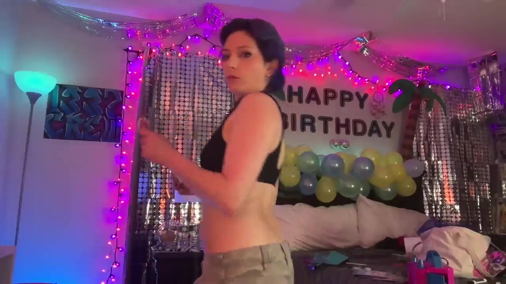 Gallery image thumbnail from CookieCapone's myfreecams stream on, 04/24/2026, 07:13 image 9 of 20