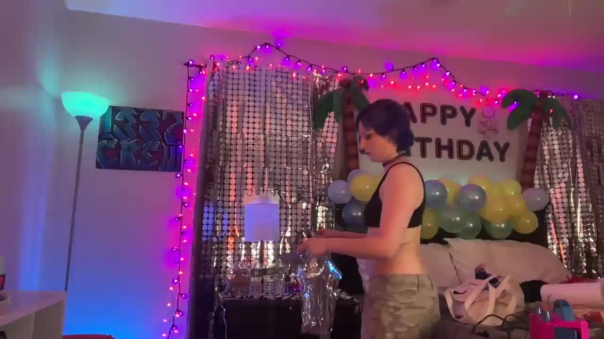 Gallery image thumbnail from CookieCapone's myfreecams stream on, 04/24/2026, 07:13 image 5 of 20