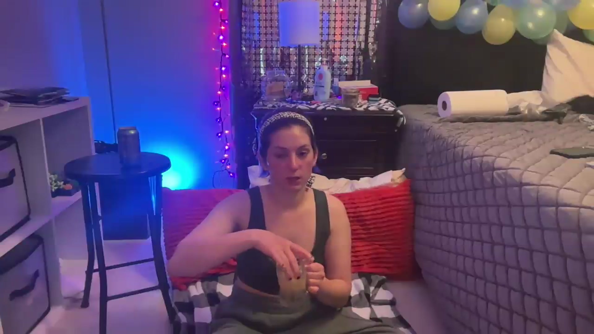 Gallery image thumbnail from CookieCapone's myfreecams stream on, 04/29/2026, 06:53 image 6 of 20
