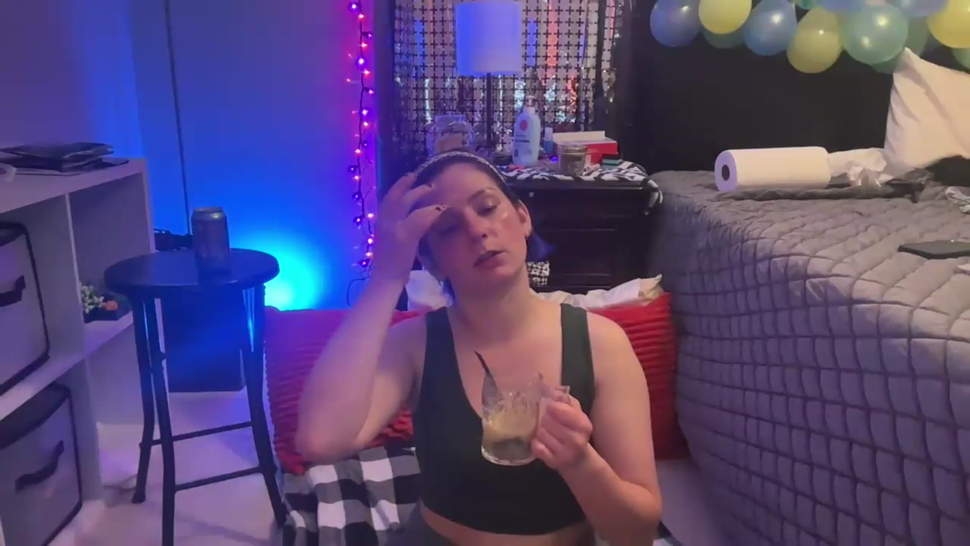 Gallery image thumbnail from CookieCapone's myfreecams stream on, 04/29/2026, 06:53 image 10 of 20