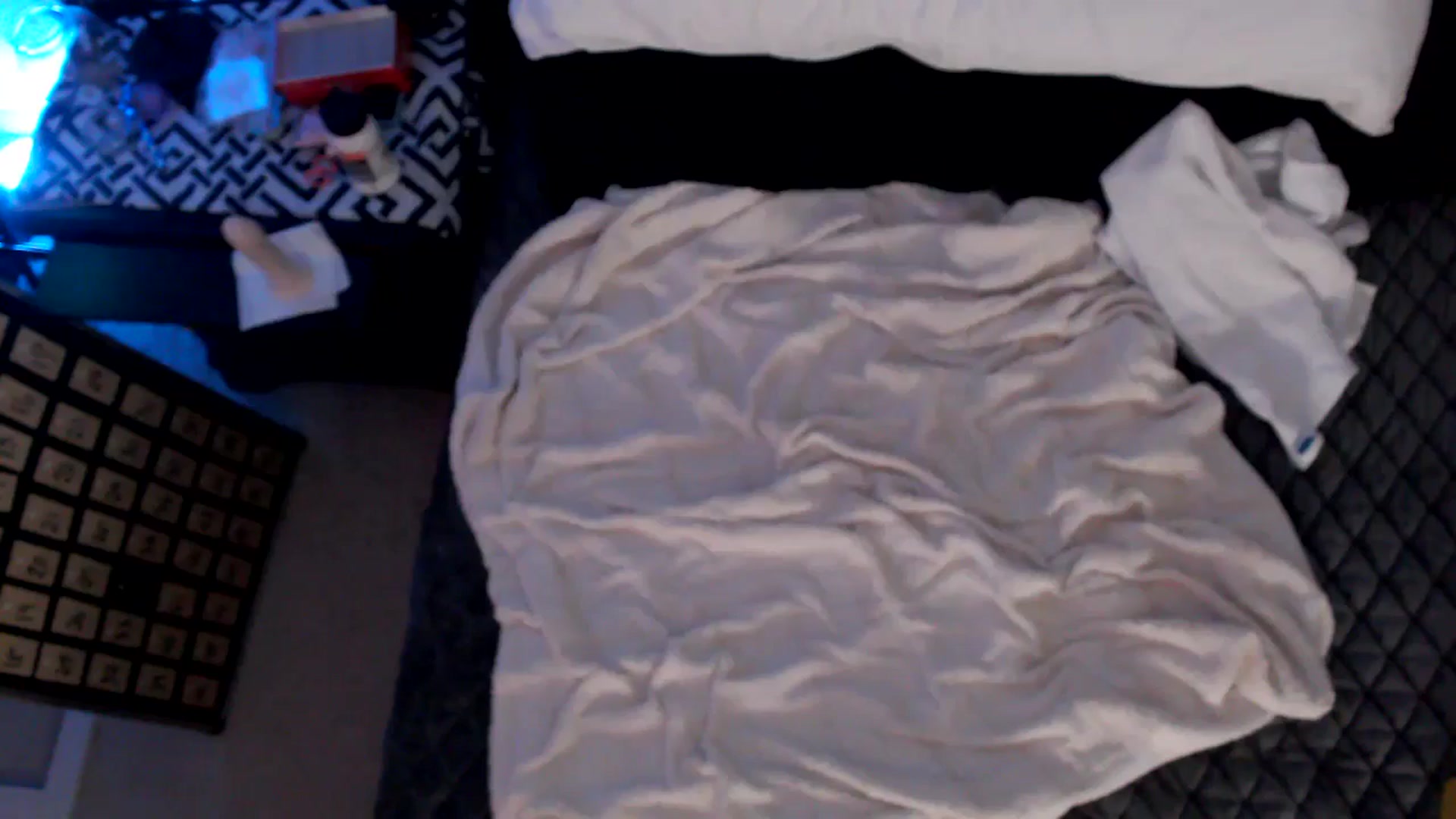 Gallery image thumbnail from CookieCapone's myfreecams stream on, 05/09/2026, 07:07 image 13 of 20