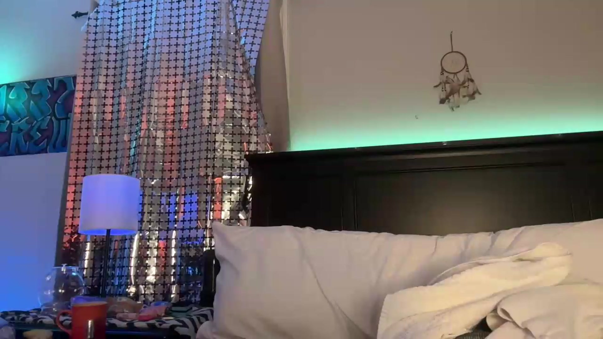 Gallery image thumbnail from CookieCapone's myfreecams stream on, 05/13/2026, 07:55 image 17 of 20