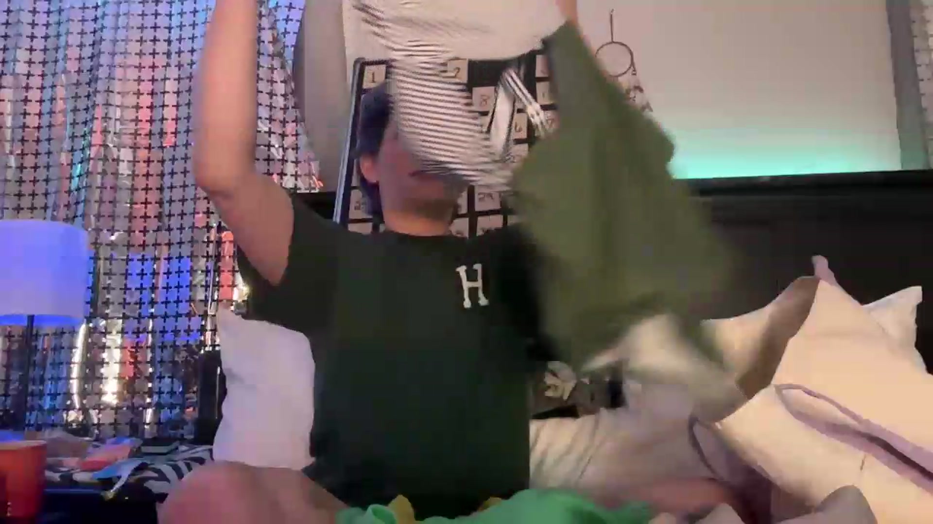 Gallery image thumbnail from CookieCapone's myfreecams stream on, 05/13/2026, 07:55 image 13 of 20
