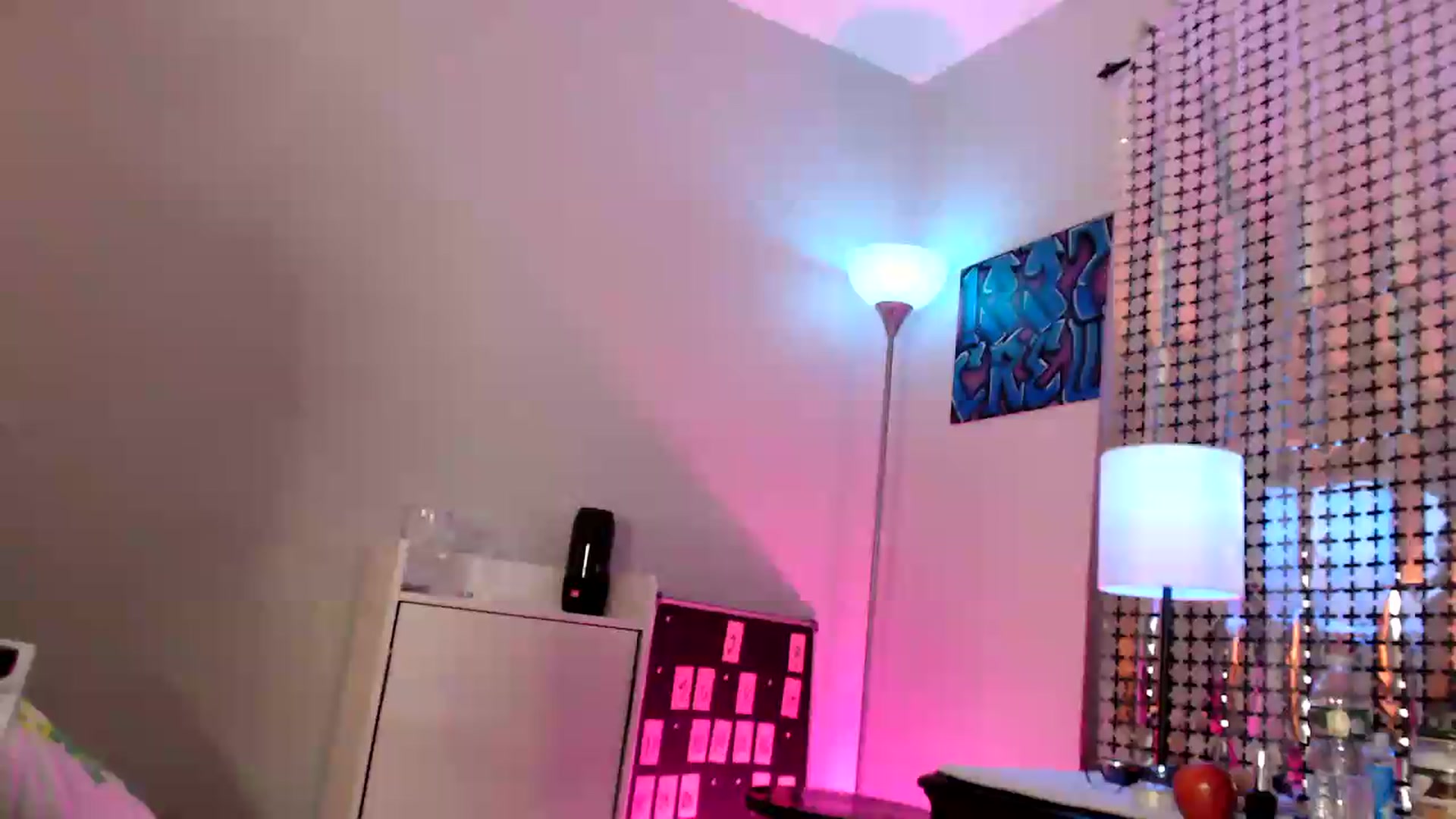 Gallery image thumbnail from CookieCapone's myfreecams stream on, 06/06/2026, 09:15 image 1 of 20