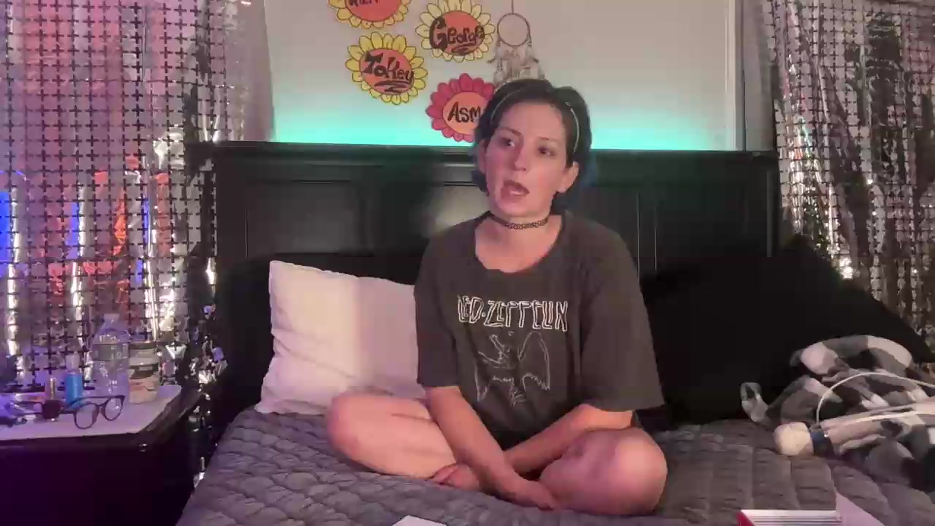 Gallery image thumbnail from CookieCapone's myfreecams stream on, 06/10/2026, 07:22 image 1 of 20