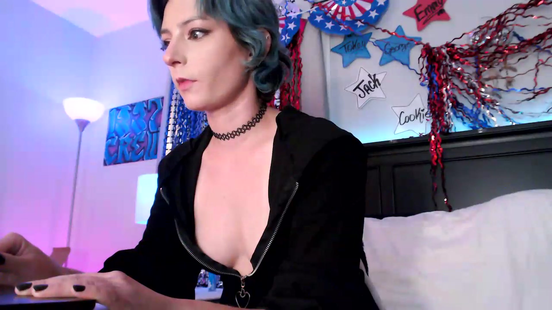 Gallery image thumbnail from CookieCapone's myfreecams stream on, 07/08/2026, 07:24 image 13 of 20