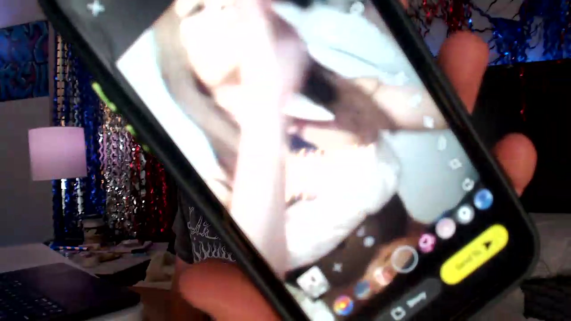 Gallery image thumbnail from CookieCapone's myfreecams stream on, 07/17/2026, 05:01 image 6 of 20