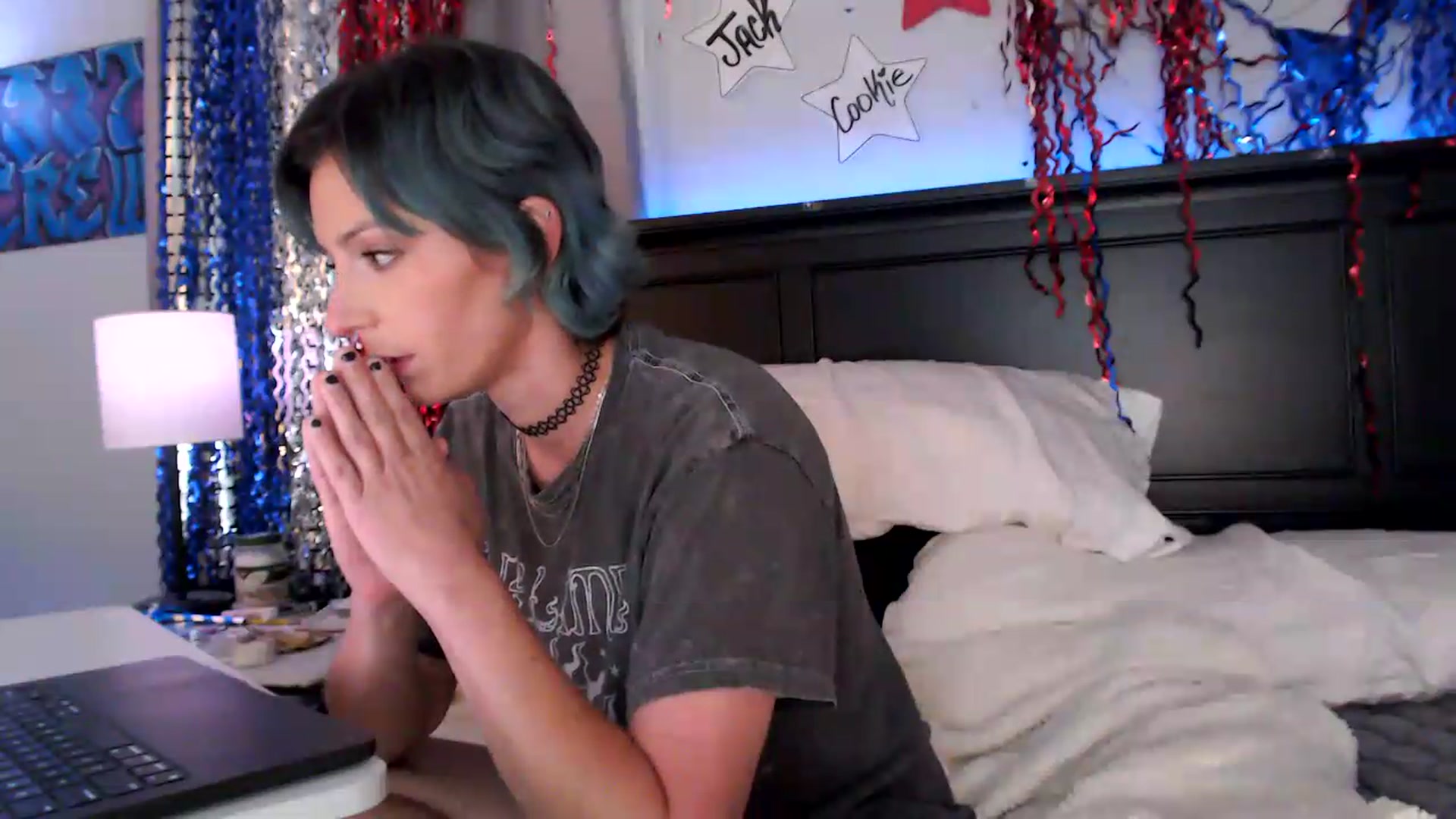 Gallery image thumbnail from CookieCapone's myfreecams stream on, 07/17/2026, 05:01 image 3 of 20