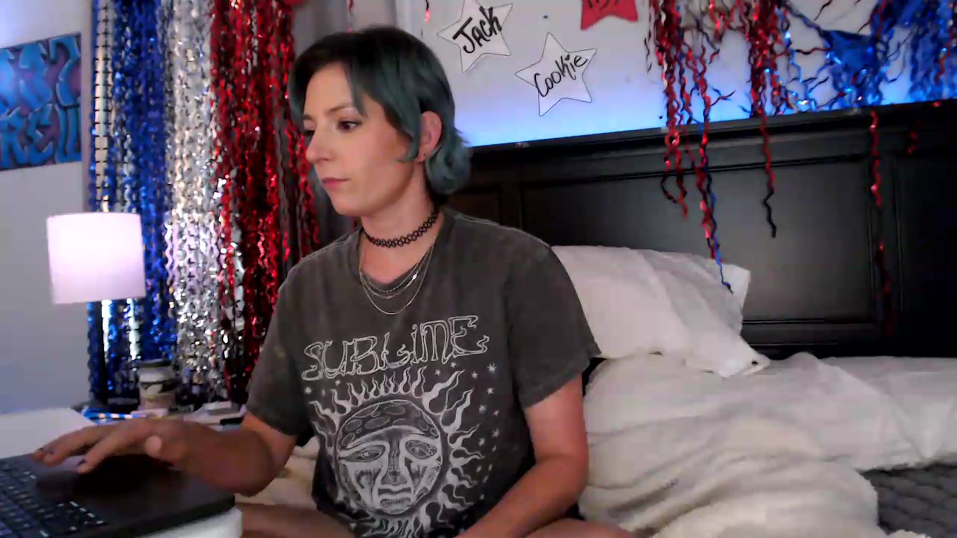 Gallery image thumbnail from CookieCapone's myfreecams stream on, 07/17/2026, 05:01 image 10 of 20