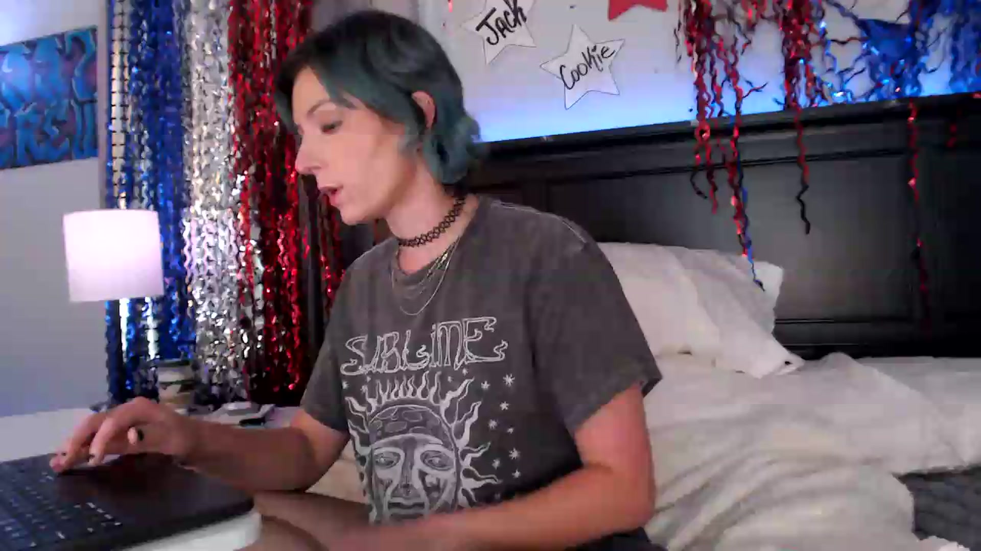 Gallery image thumbnail from CookieCapone's myfreecams stream on, 07/17/2026, 05:01 image 1 of 20