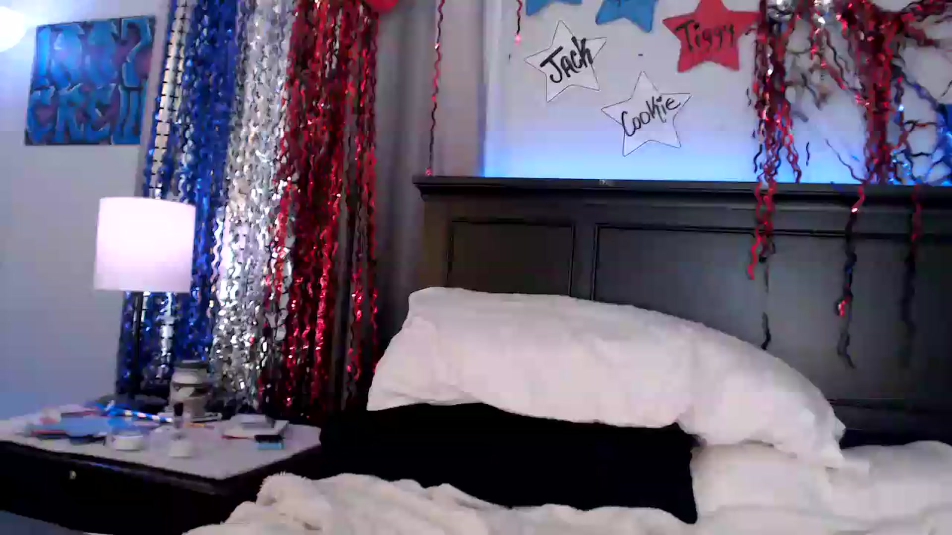 Gallery image thumbnail from CookieCapone's myfreecams stream on, 07/19/2026, 04:57 image 13 of 20