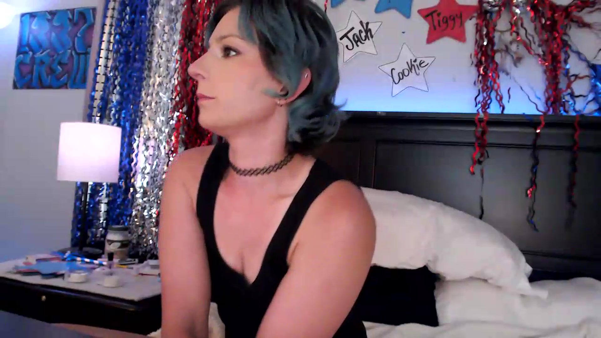 Gallery image thumbnail from CookieCapone's myfreecams stream on, 07/19/2026, 04:57 image 16 of 20